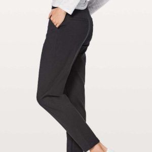 Lululemon City Trek 7/8 Trouser in Black